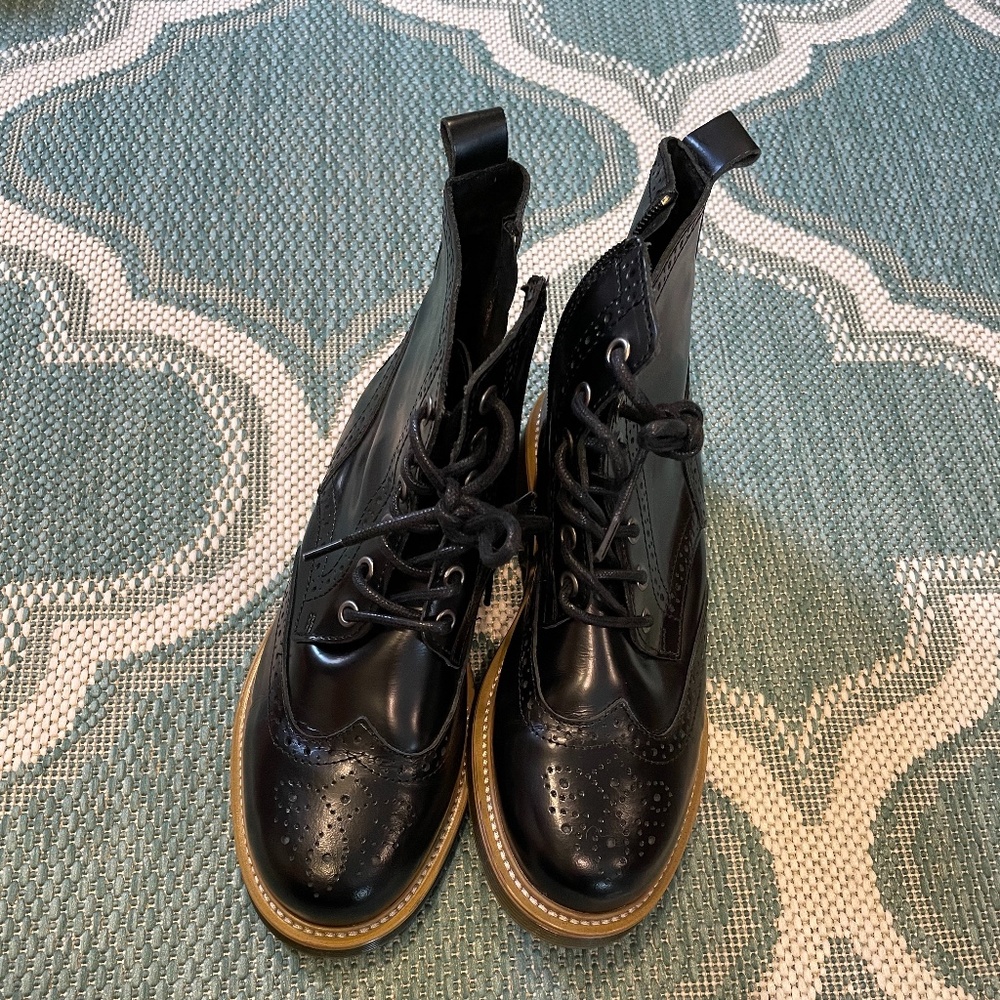 Bronx Black Doc-Like Zip Up Wing Tip Boots Size 38